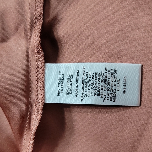 Express Cutout Shoulder Top Size M - Picture 7 of 8